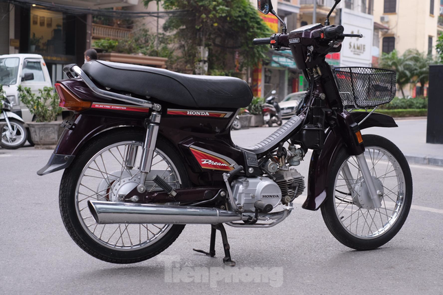 Honda Dream đời 2002 nguyên bản rao bán 300 triệu đồng ảnh 1