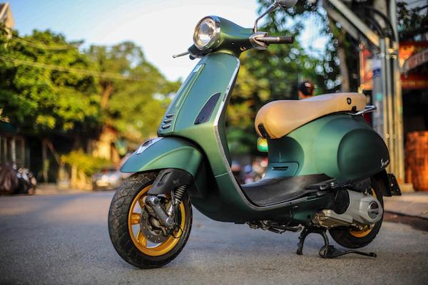 Vespa xanh rêu giá bao nhiêu? Mẫu vespa xanh rêu đẹp