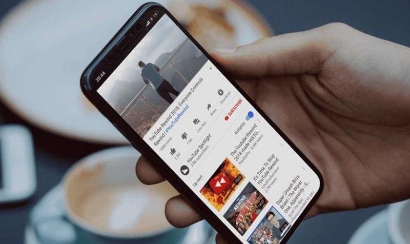 tại sao nên xóa lịch sử tìm kiếm youtube trên iphone